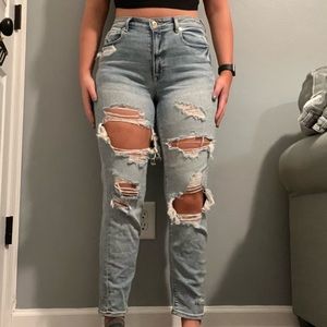 American Eagle mom jeans